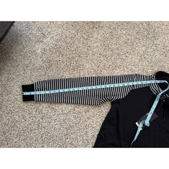 NWT - ANTIGUA San Francisco 49ERS, Womens Medium, sweatshirt, NFL, Football - Picture 7 of 9